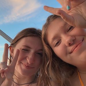 Meet your Posher, Gabby